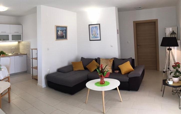 Kairos Trogir Exterior photo