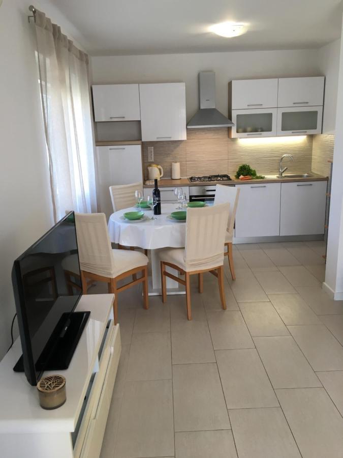 Kairos Trogir Exterior photo